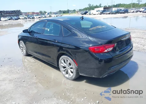 2015 Chrysler 200 S z USA, uszkodzony, nr VIN 1C3CCCBB2FN748916